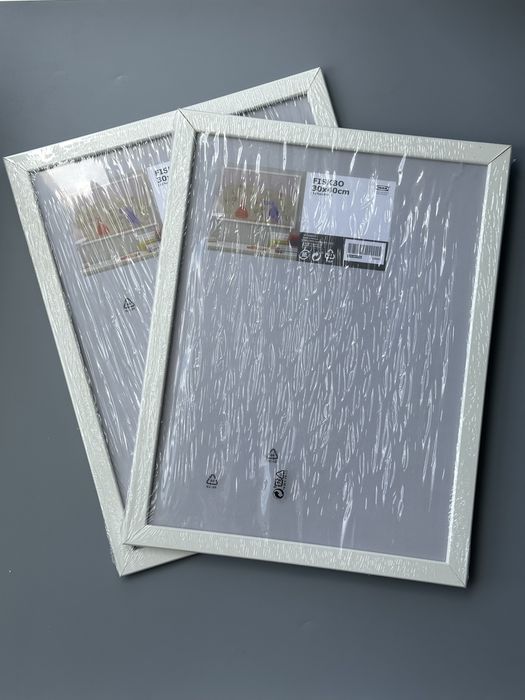 Рамка ikea 30x40 нова