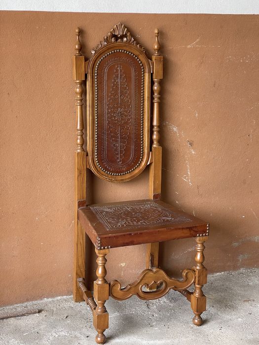 Conjunto 6 cadeiras em madeira