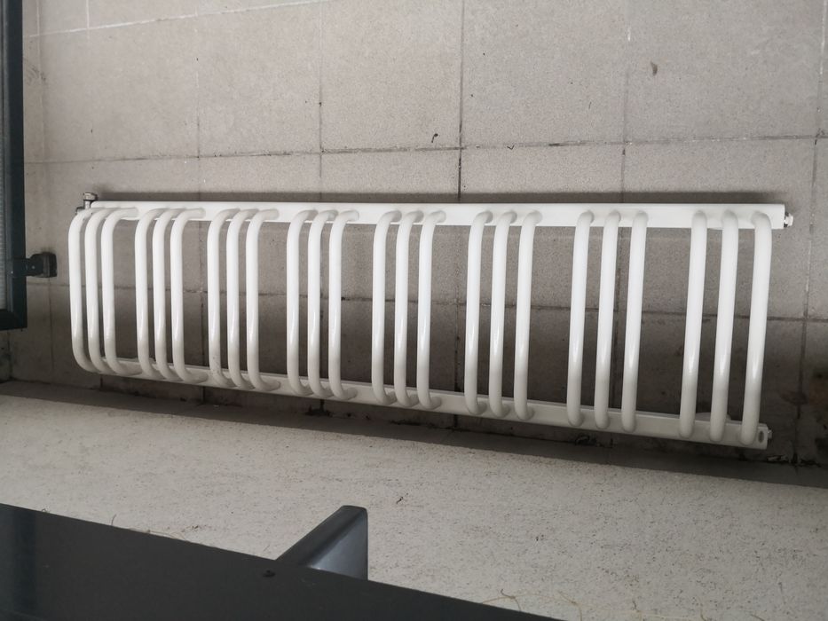 Sprzedam grzejnik 140 x 40