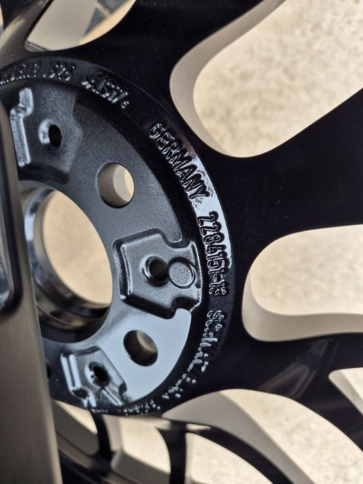 felga bmw m3 e90 e92 e93 e87 10jx19 is25 228.4151  228.4060 nowa orgin