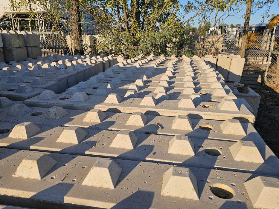 Bloki Lego, Podmurówka, Mur oporowy, Zasieki, Silosy, Boksy na węgiel