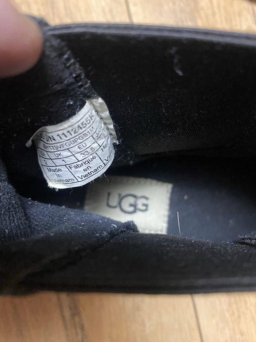 UGG кожаные челси р 33-33,5