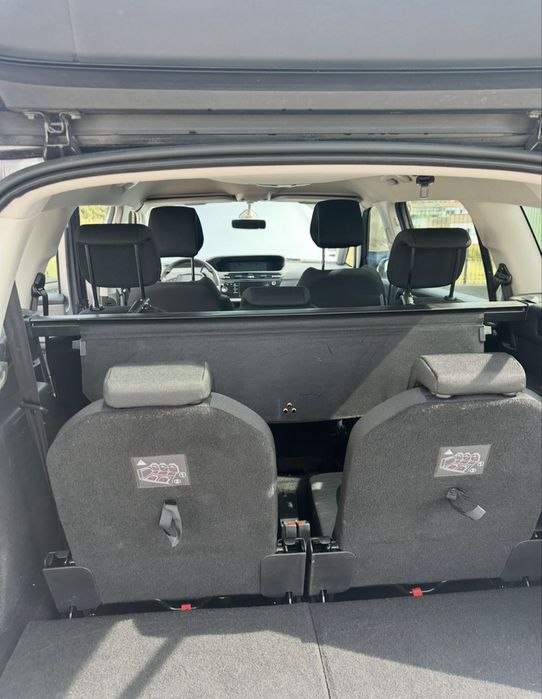 Citroën C4 SpaceTourer 2020 7 lugares – 123.144 km — photo 3