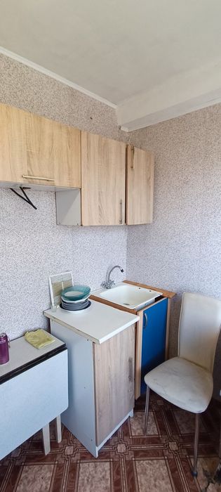 Воскресенський проспект 15(Перова), авторинок,  ТЦ "Квадрат"