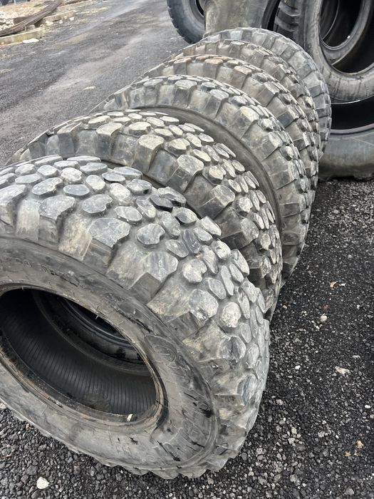 Opona używana 335/80R20