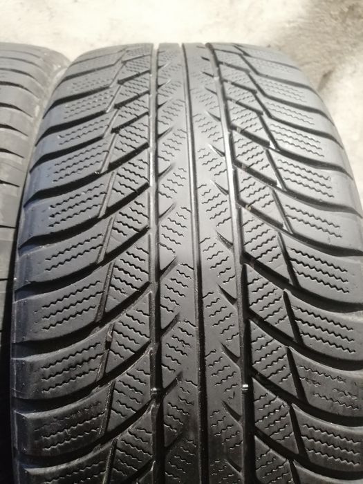 215/55R17 94V Bridgestone Blizzak LM-001  AO