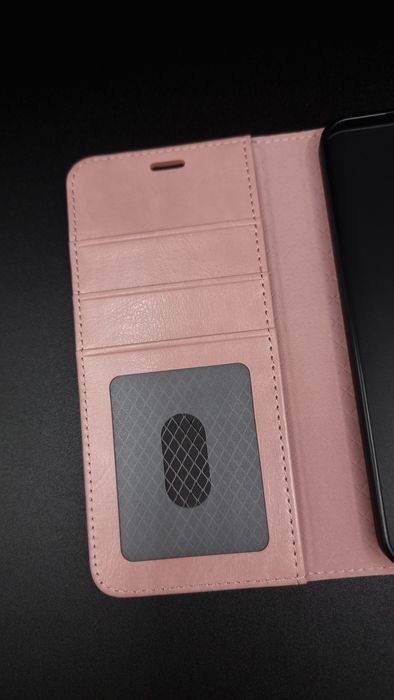 Etui z ekoskóry do Samsung Galaxy S25 5G – różowe