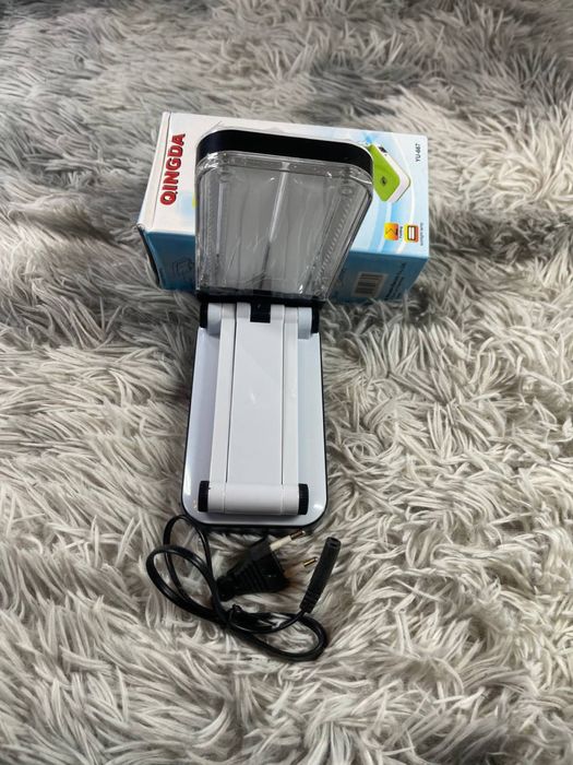 Продаем оптом настольная лампа с аккумулятором