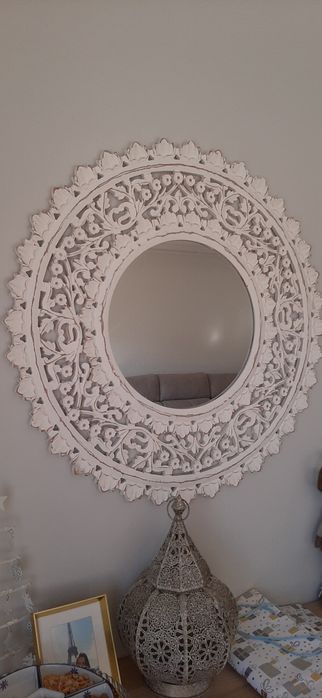 Espelho com rebordo madeira