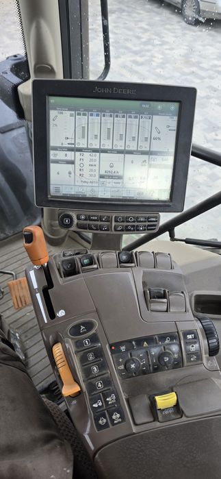 John deere 6195R