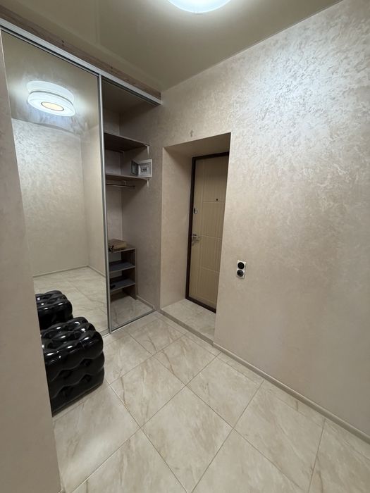 Здам квартиру в новобудові 48м2, Роганська