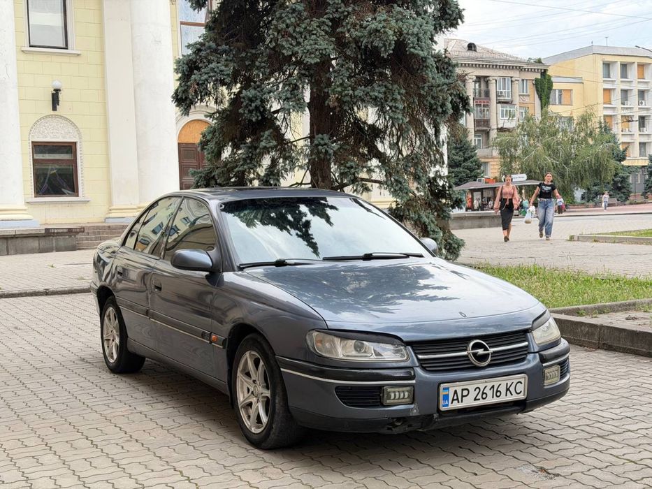 Opel omega B gaz-benzin