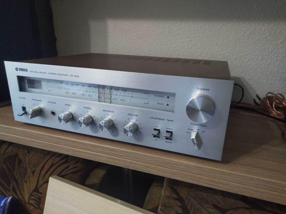 Yamaha CR-200 Natural Sound Receiver