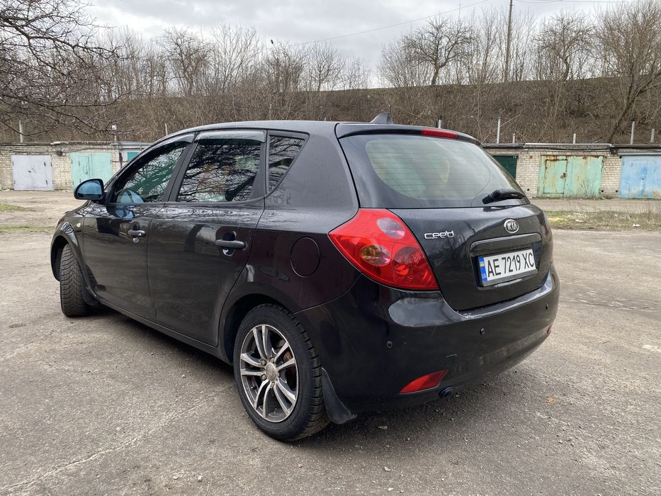 Kia Ceed 1.6 Газ/Бензин