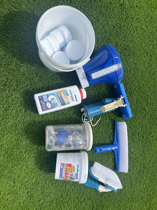 2 filtros piscina e acessorios.