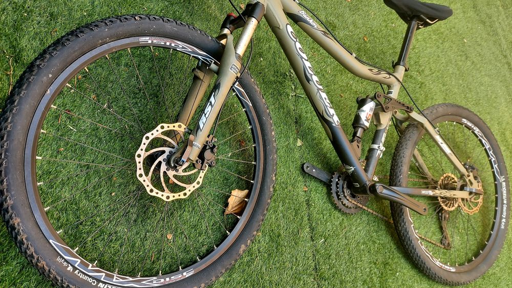 Bicicleta de btt Coluer Bunker oportunidade.
