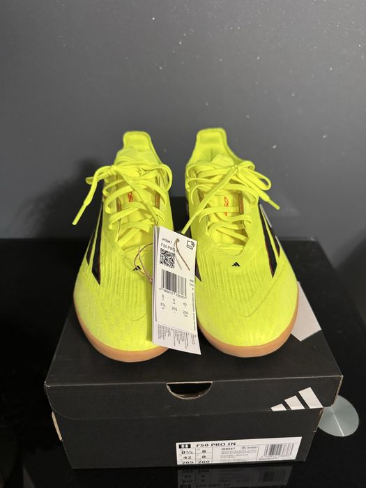 Buty halowe Adidas F50 PRO IN r.42