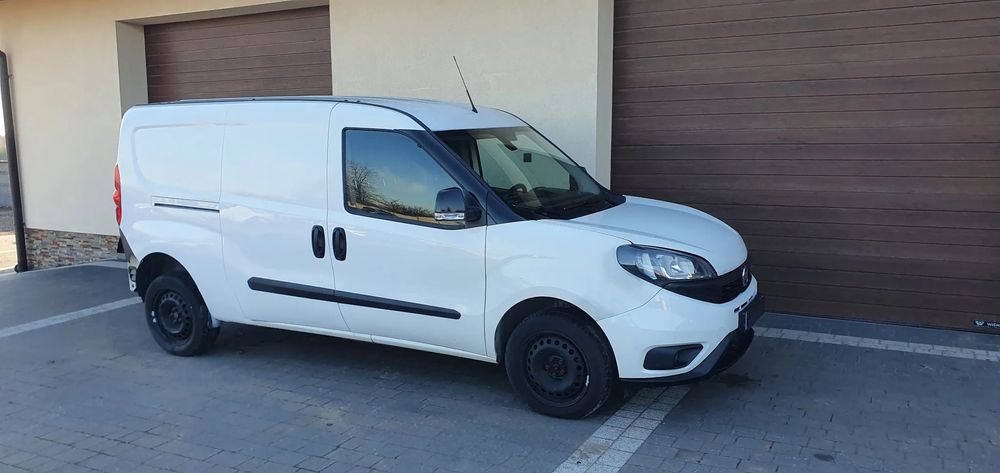 Fiat Doblo 2021 1.6 120KM 3 osoby  Multijet Long Długi klima. nawi Uszkodzony