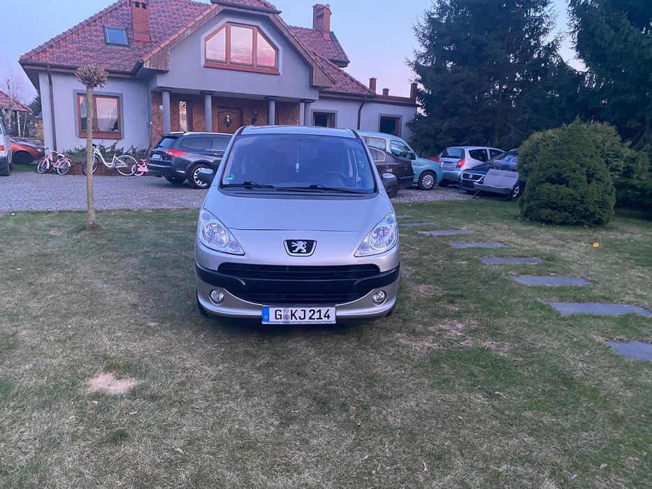 Peugeot 1007