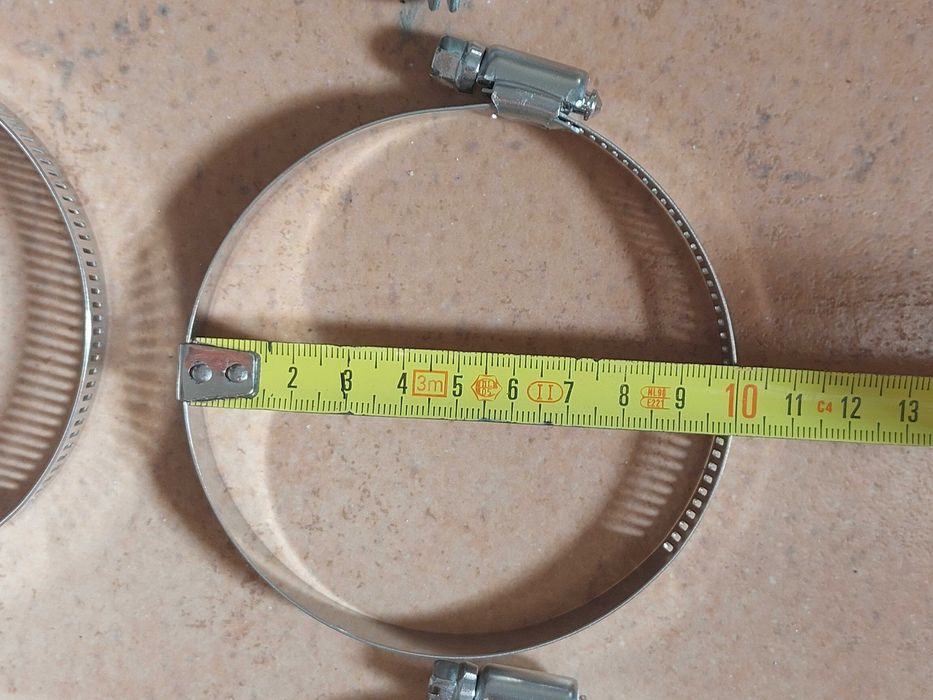 Conjunto de 26 Braçadeiras de 65mm, 75mm, 90mm,100mm a 110mm, novas/não usadas