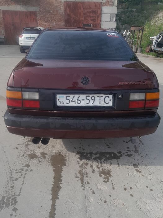 Продаєця пасат б3