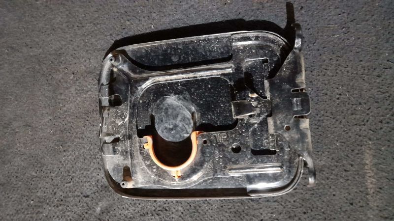Tampa Do Combustivel Nissan Primera (P11)