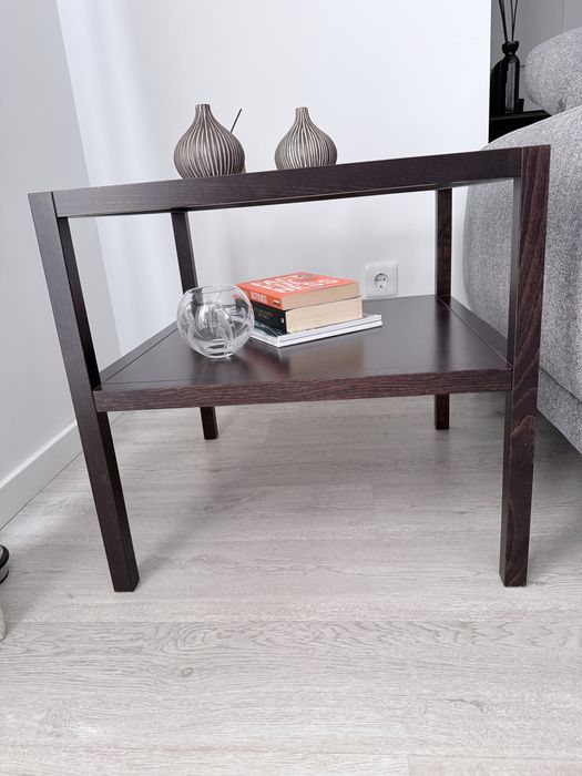 Mesa de apoio quadrada comtampo de vidro