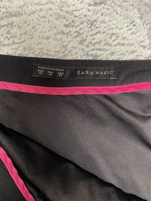 Спідниця з розрізом Zara