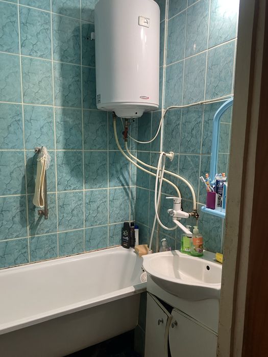 Продаи 3-х кім. «чешку» коло Сільпо