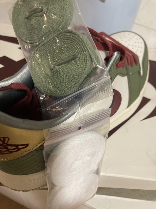 Air Jordan 1 Low OG Year of the Rabbit.