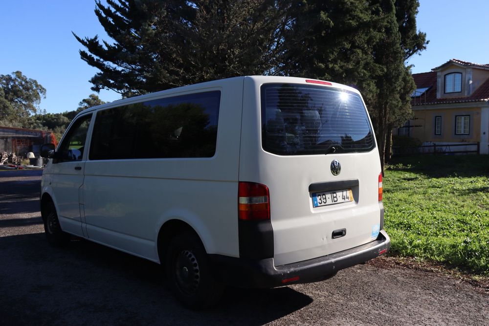 Vendo VW Tranaporter 9 lugares