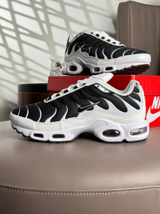 ТОП! Чоловічі кросівки Nike Air Max Plus Tn White Black 41 42 43 44 45 46