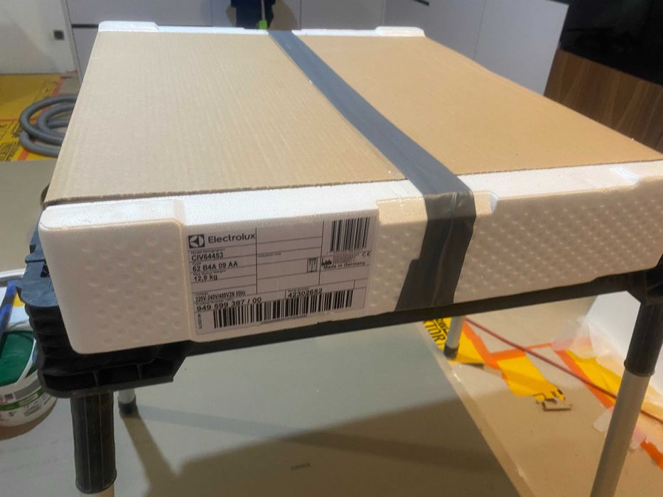 Płyta indukcyjna Electrolux 600 Flex Bridge CIV64453