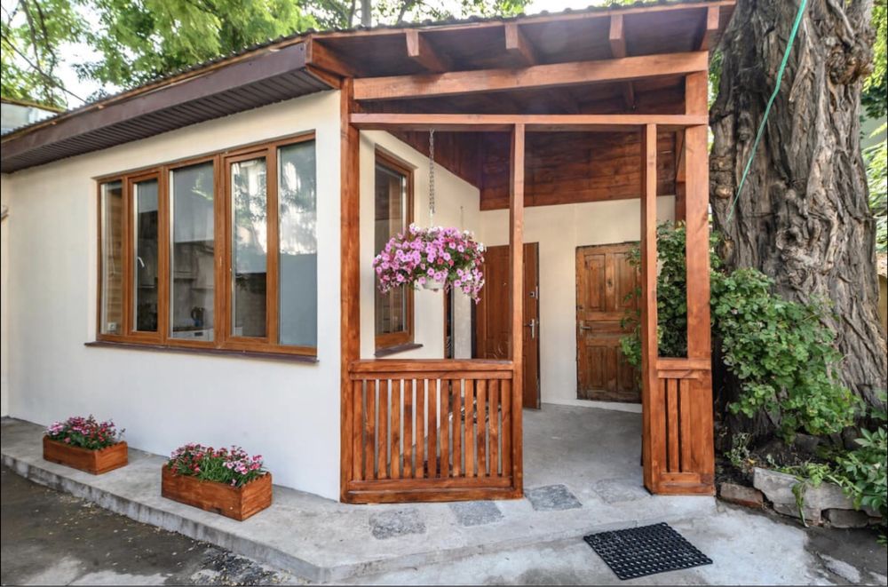 Аренда  посуточно/помесячно в центре Одессы/6012