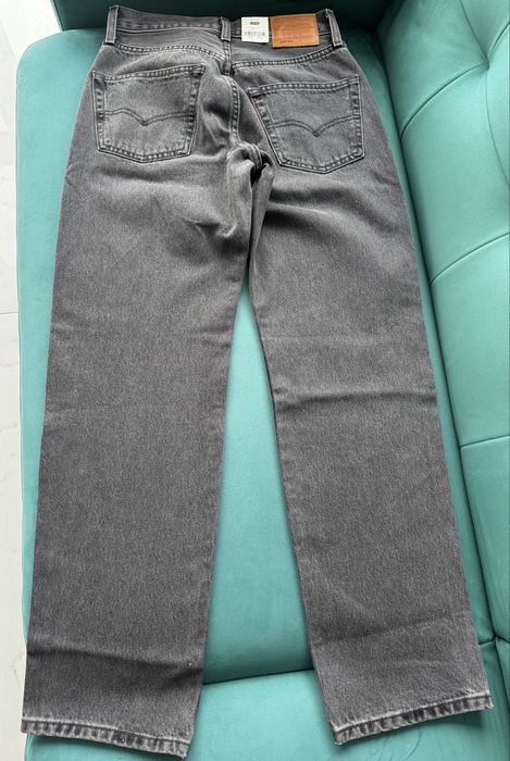 Джинси бренду Levi’s, 501 модель 90-х прямого крою, сіро-чорні