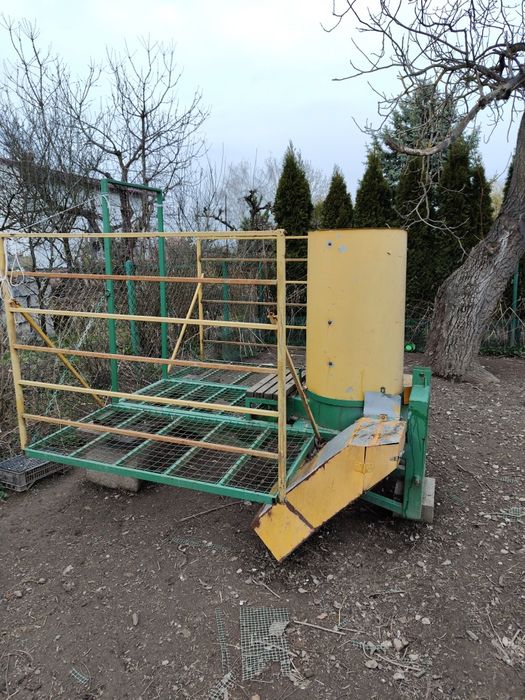 Ścielarka do truskawek