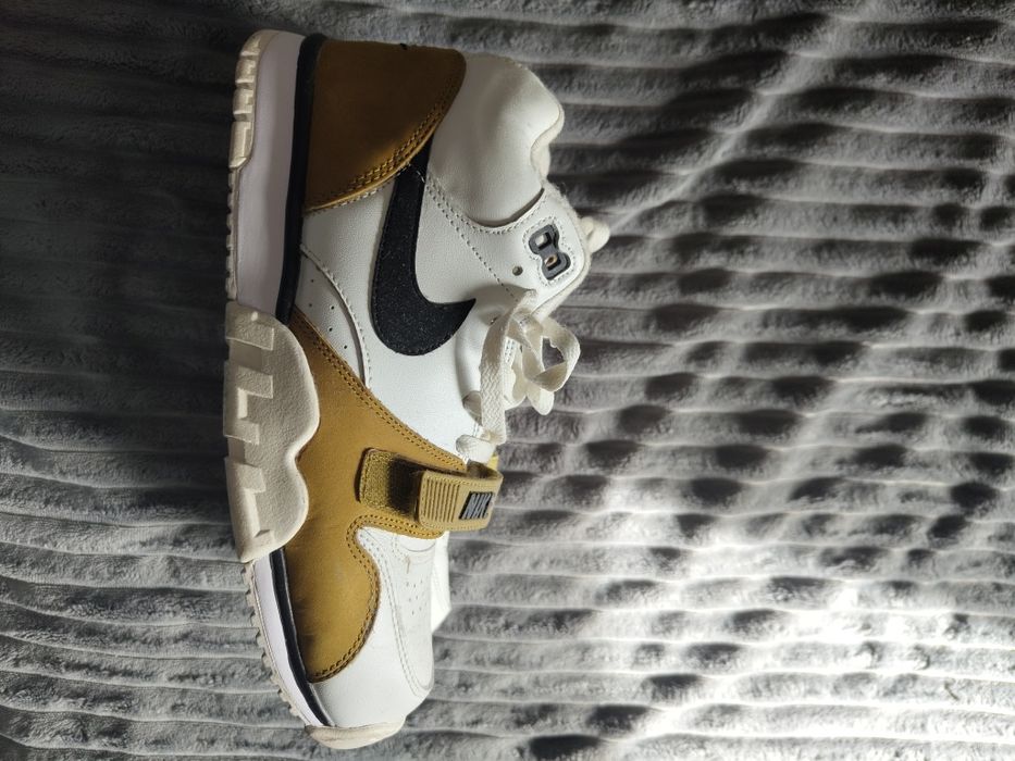 Sapatilhas Nike número 42 em muito boas condições usei só uma vez
