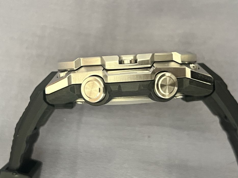 Relógio GShock GSteel GST-B400