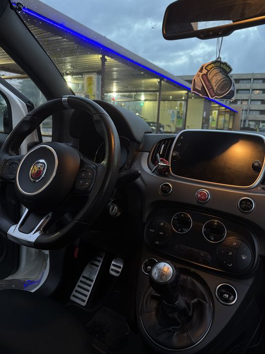 Abarth 595 Pista