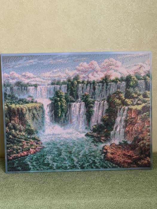 Алмазная мозаика ( готовая)