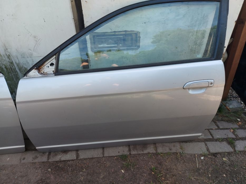 Drzwi prawe lewe honda Civic 7 coupe em2 yr528m nh623m nh675p