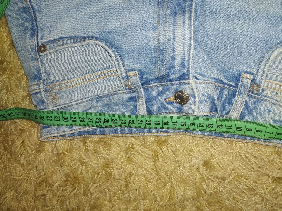 Джинси  блакитні Zara з розрізами,розмір ХS-S