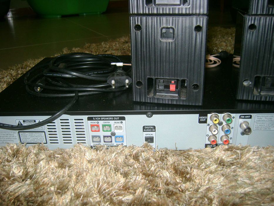 Home cinema Samsung + 5 colunas + Subwoofer