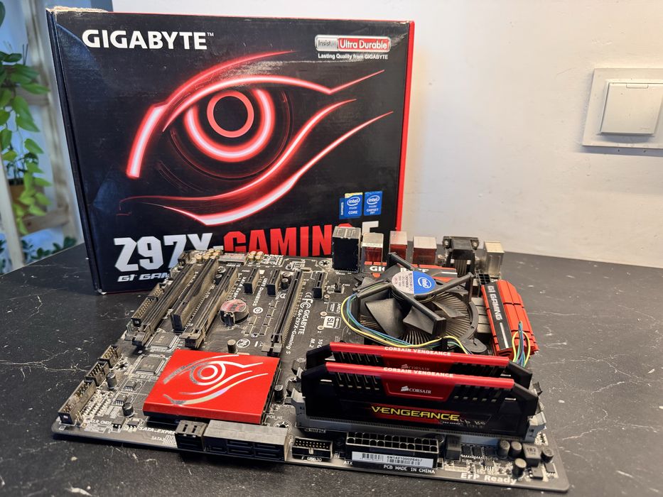 Gigabyte GA-Z97X-GAMING 5