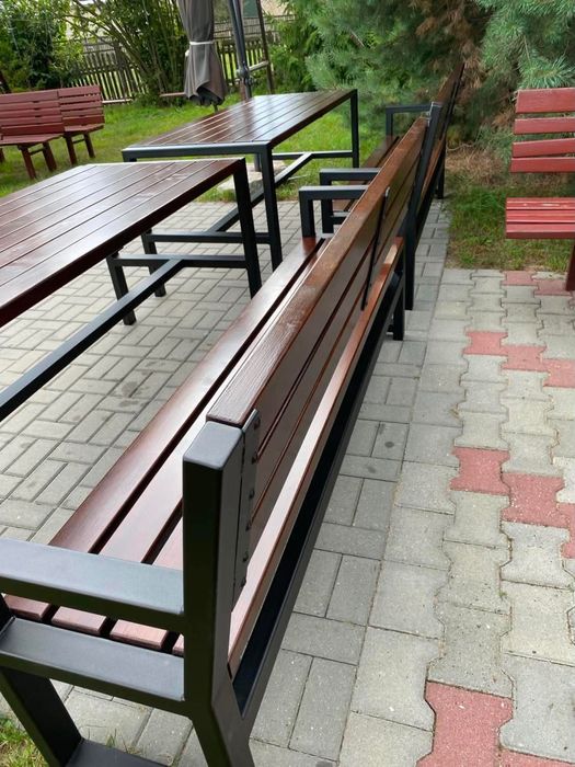 Zestaw mebli ogrodowych, lawki plus stół
