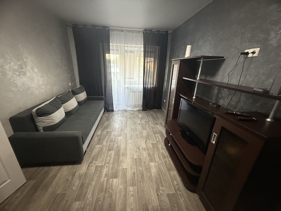 Здам 1 кім по Івана Мазепи центр міста