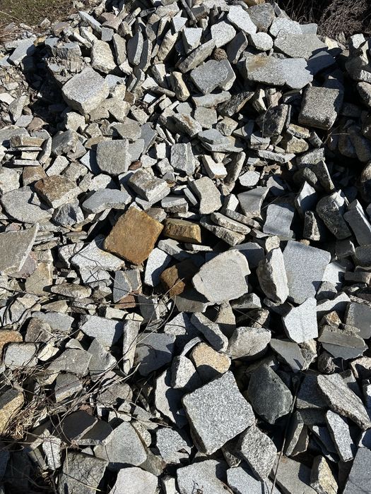 Kamień ozdobny granitowy idealny na mozaiki, ścieżki, ogród cena za 1m