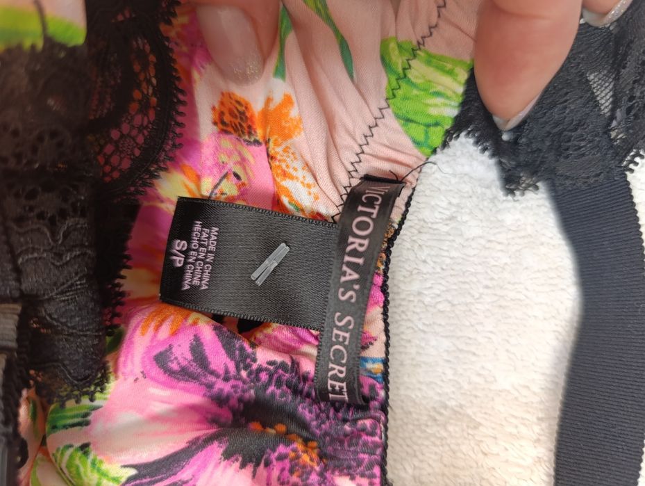 Нова  комбінація  Victoria's Secret