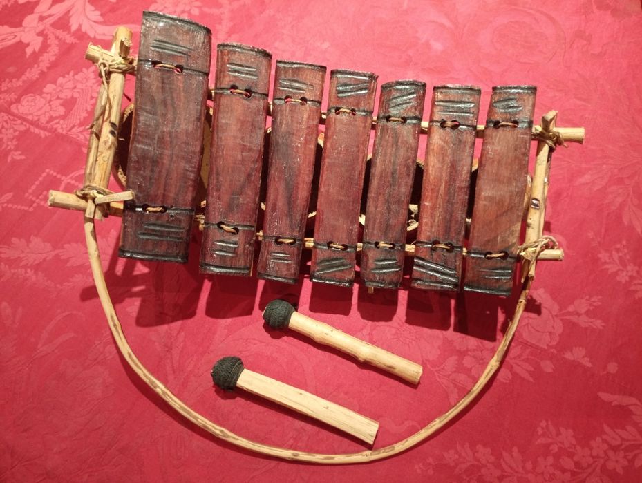 Xilofone antigo angolano . Artesanato de