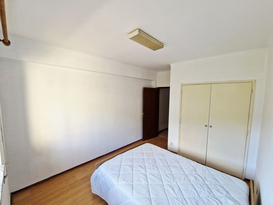 2  Camas com Colchão